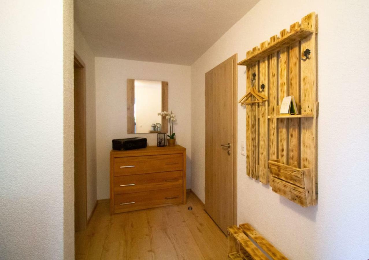 Schoene Und Helle Ferienwohnung In Pfaffenweiler فيلينغن سشفايننغ المظهر الخارجي الصورة
