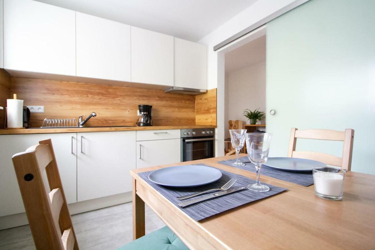 Schoene Und Helle Ferienwohnung In Pfaffenweiler فيلينغن سشفايننغ المظهر الخارجي الصورة